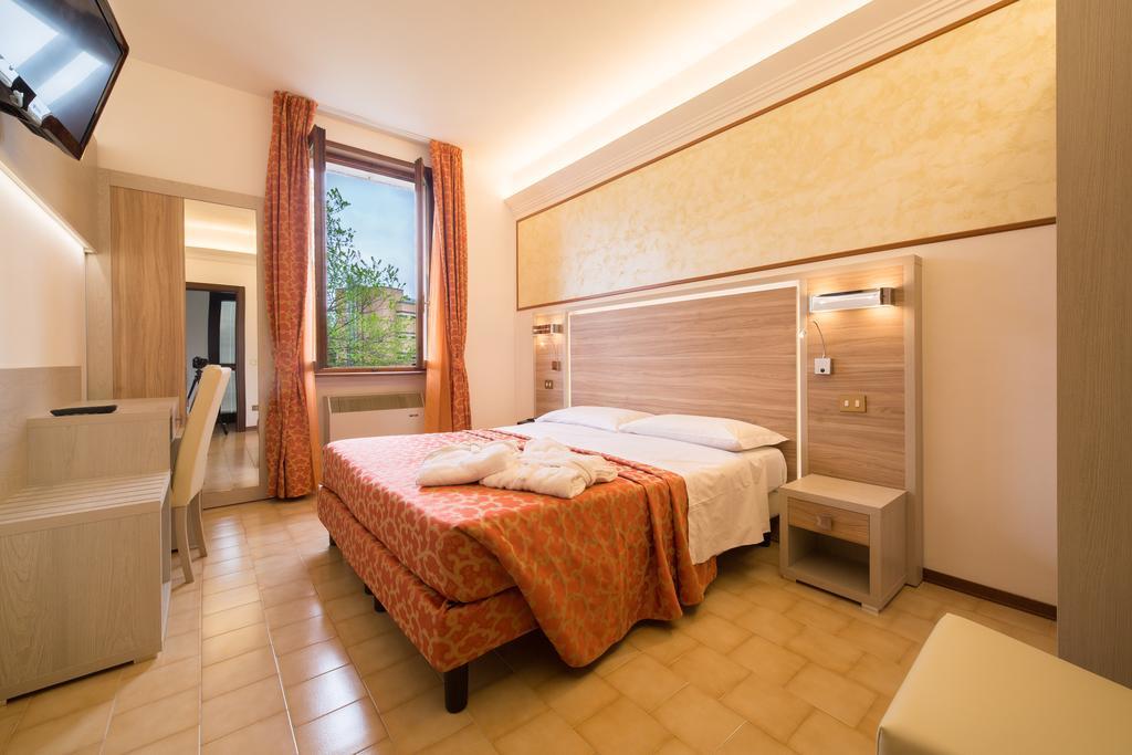 Hotel Carancini Salsomaggiore Terme Exterior foto